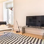 Lovelystay - Luxury Oasis In Bairro Alto * Lisbona