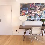 Lovelystay - Luxury Oasis In Bairro Alto Appartamento