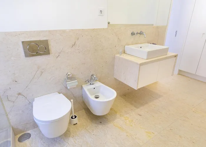 아파트 Lovelystay - Luxury Oasis In Bairro Alto 리스본
