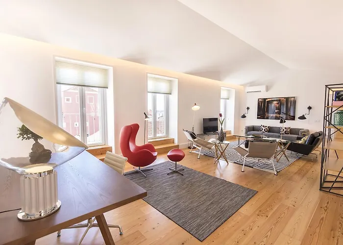 Lovelystay - Luxury Oasis In Bairro Alto 아파트