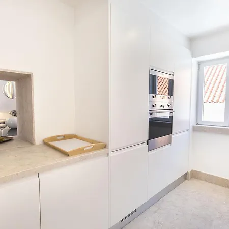 Lovelystay - Luxury Oasis In Bairro Alto 아파트 *